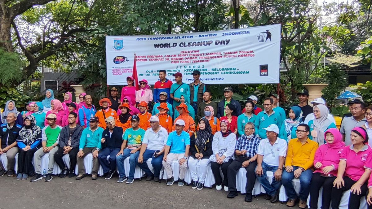 World Cleanup Day Indonesia Successfully Involved 1.9 Million Volunteers To Do Simultaneous Cleanup Actions Throughout Indonesia