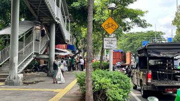 سبتبول بيه DKI يضع 19 نقطة من الرصيف في رمضان، ولا يحظر الباعة المتجولين ولكن يتم تنظيمهم 