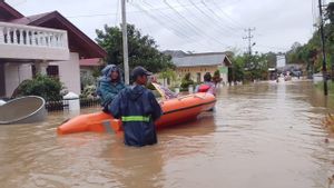 Waspada Banjir Longsor, Hujan Berpotensi Guyur Banyak Daerah Hari Ini
