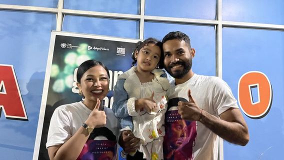Mutia Ayu Proud Glenn Fredly The Movie Delivers Peace Message From Ambon