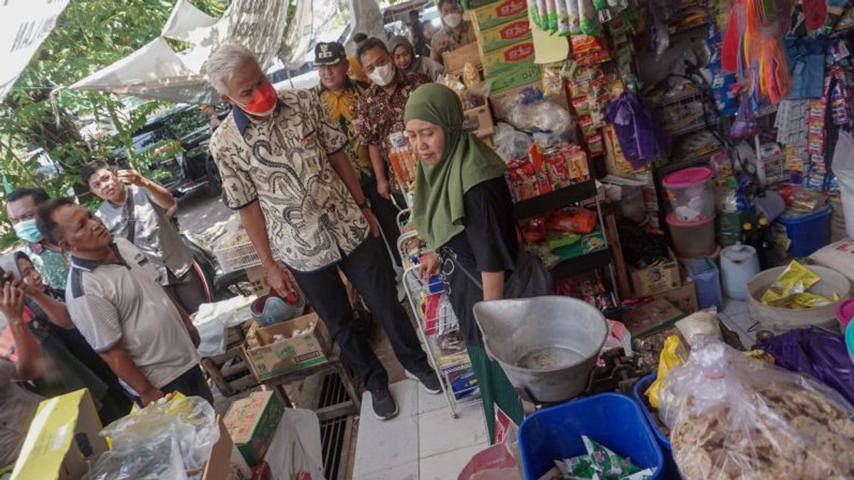 Stabilkan Harga Sembako, Ganjar Perintahkan Jajarannya Operasi Pasar Jelang Natal 2022