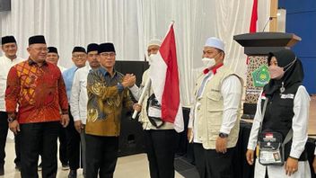 Lepas Jemaah Haji Asal Aceh, Ketua Komisi VIII DPR: Luruskan Niat Perbanyak Ibadah, Kurangi Foto dan Unggah Status di Medsos