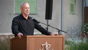 Oppository Leader Gantz Calls PM Netanyahu's Plan To Fire Defense Minister Gallant Danger Israel's Security