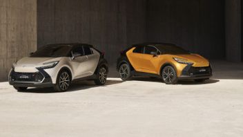 Coming With Various Updates, Toyota C-HR 2024 Launches With Hybrid Machines