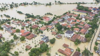 Karawang River Bank Collapse, 3,368 Residents Evacuated