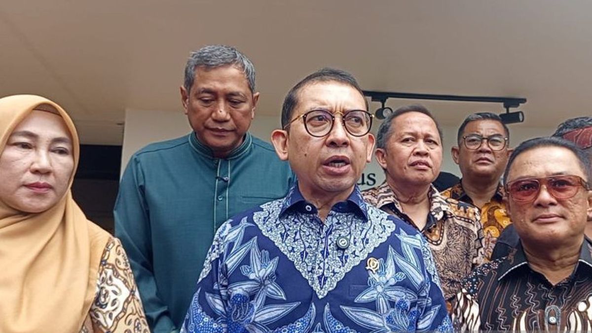 Minister Explains the Uniqueness of the Sarkophag at the Cipari Kuningan Site