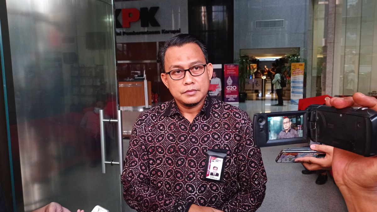   KPK在最高法院法官Sudrajad Dimyati的贿赂案中召集检察官Jampidsus Kejagung
