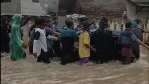 3 Remaja Laki-laki yang Tewas Saat Banjir Melanda Tangerang, Ternyata Masih Satu Keluarga