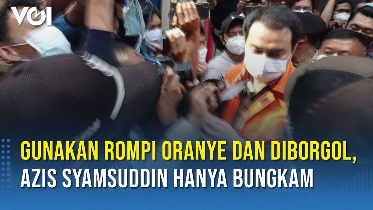 VIDEO: Wearing A KPK Detainee's Vest, Azis Syamsuddin Silences A Thousand Words In Front Of The Media Crew