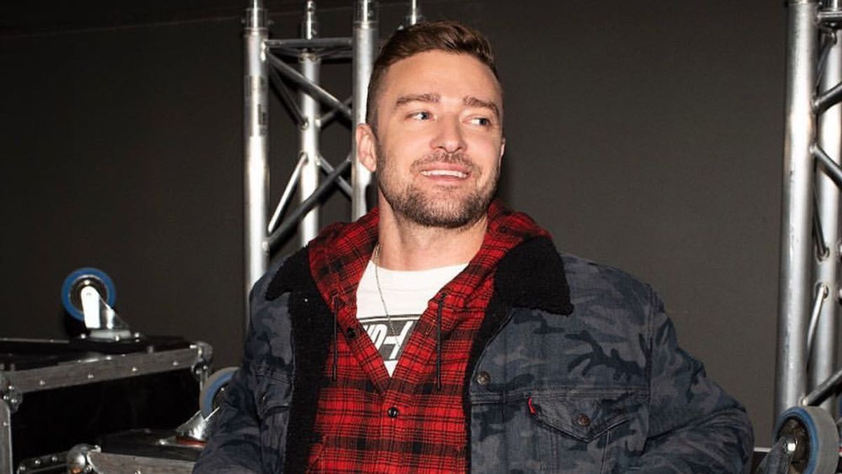 Justin Timberlake Debutkan Lagu Gospel-rock Barunya, Sanctified di Saturday Night Live