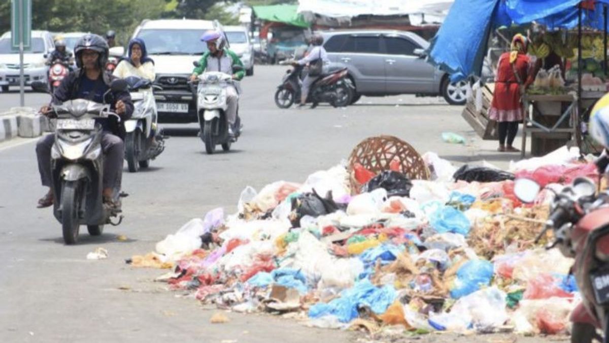 民間部門との契約終了、ペカンバル市政府は廃棄物自体を管理します