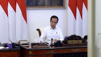 Jokowi Demande De L’électricité, Réparer Le Réseau Internet NTT, Y Compris La Logistique Et L’approvisionnement En Carburant
