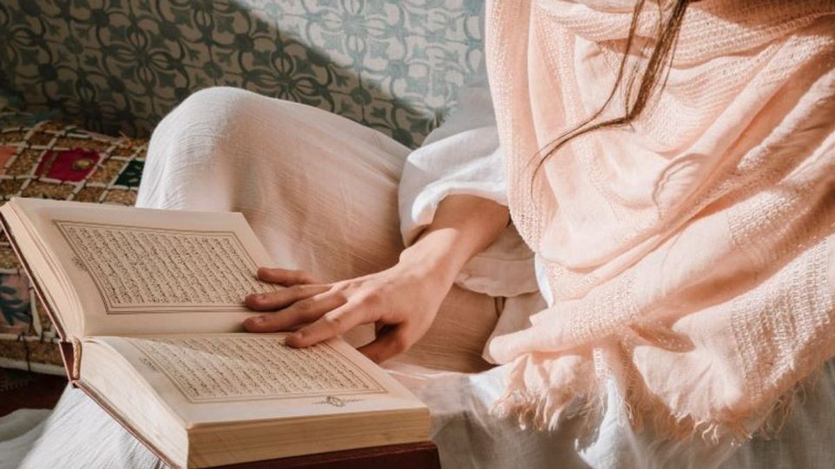 Law Reads Al-Quran On HP During Haid, This Is According To Ulama