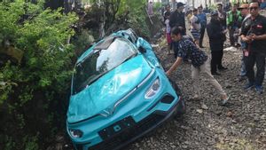 Souvent source de problèmes, la Chambre des Représentants soutient le ministère des Transports dans l'évaluation du taxi Green SM suite à un accident de train