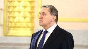 Ajudan Kremlin: Penyelesaian Krisis Ukraina Jadi Agenda Utama Pertemuan Trump-Putin