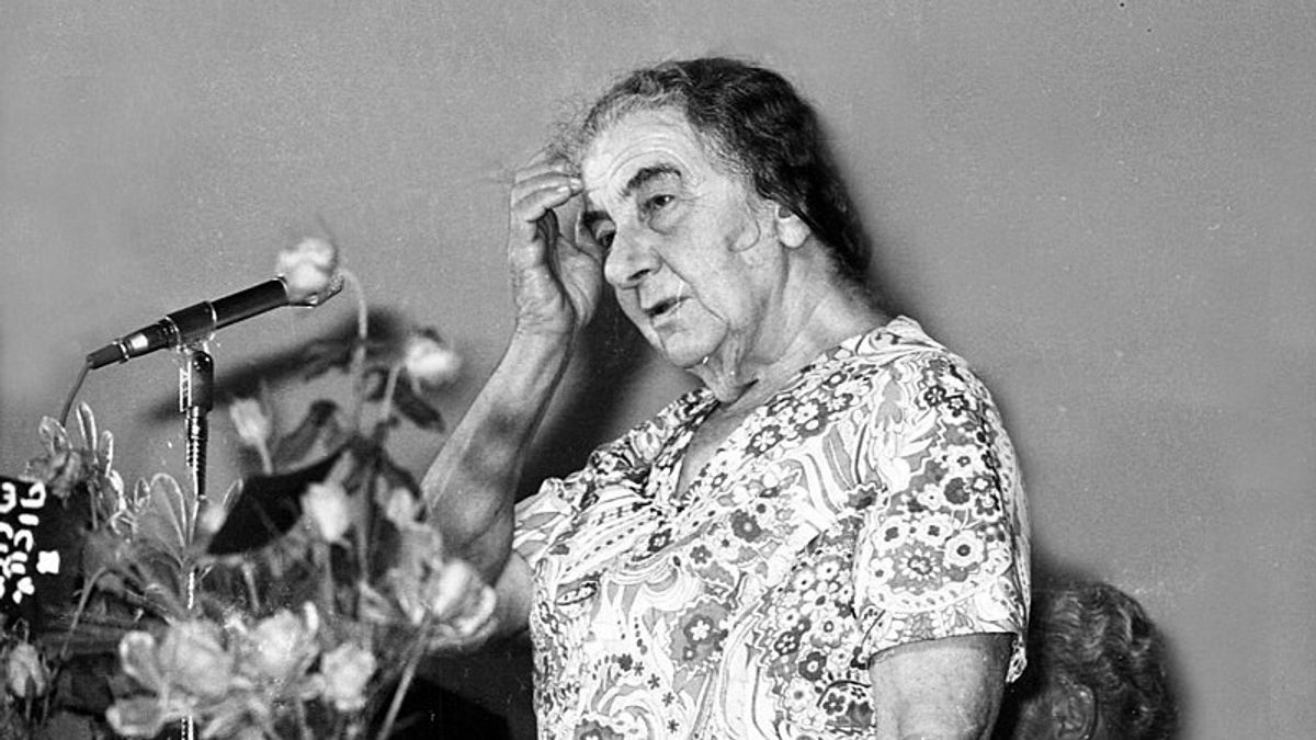 Golda Meir démissionne du poste de Premier ministre d'Israël aujourd'hui, 10 avril 1974
