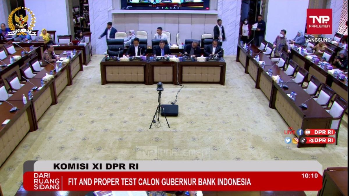 Calon Tunggal Jokowi Pamer Pencapaian Saat Fit and Proper Test Gubernur BI di DPR