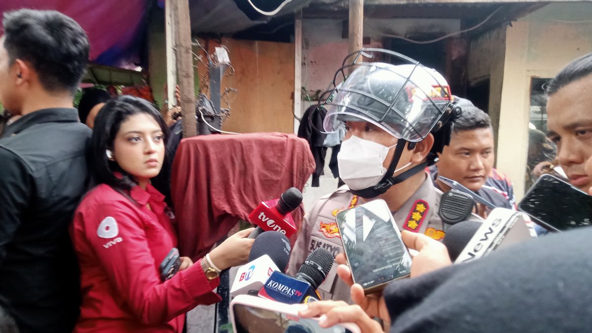 Petugas Damkar Sempat Kesulitan Tembus Lantai 6 Gedung Terra Drone Kemayoran