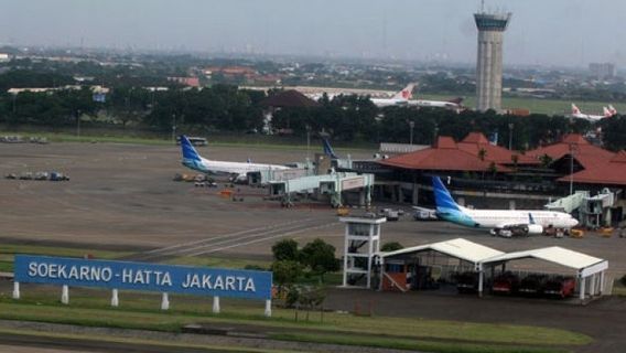 Masyarakat Perlu Tahu, Ada Bahaya Main Layang-Layang di Sekitar Bandara