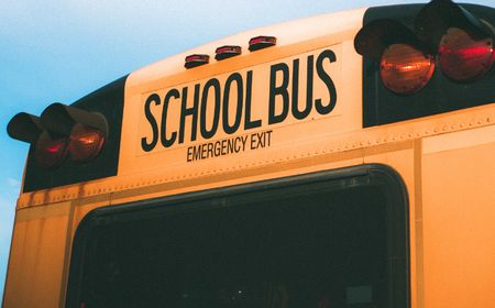 Ibu dan Anak WN Jepang Ditikam di Halte Bus Sekolah Jiangsu China