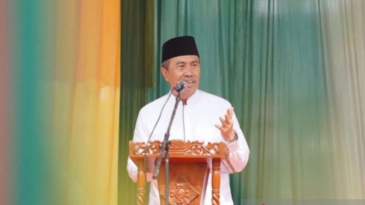 Gubernur Riau Serahkan DIPA 2023 Rp30,71 Triliun