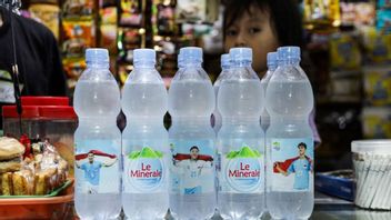 Viral Le Minerale 来自陆水,Mayora Management透露了事实:我们曾经上升到海平面800米的高原