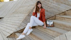 7 Tips Memadukan Celana Putih untuk Kesan Lebih Segar dan Modern