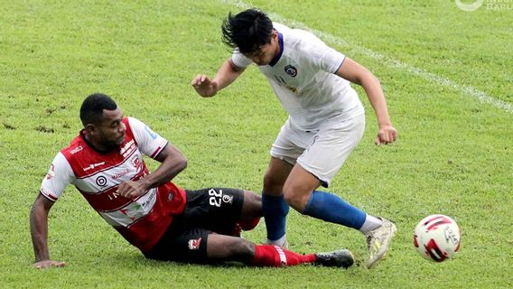 Préparation Pour La Ligue 1 2020, Arema FC Et Madura United S’entraînent