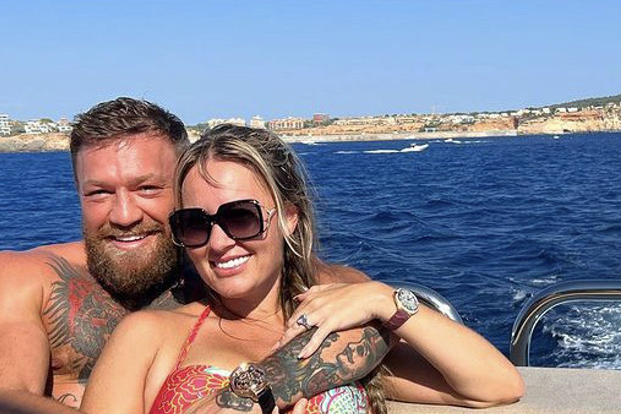 Thought To Treat His Fiance Indecently Conor Mcgregor Managed To Stir Up His 45 9 Million Followers On Social Media