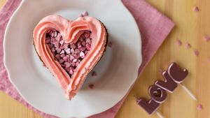 7 Rekomendasi Jenis Kue untuk Merayakan Hari Valentine, Bisa Berbentuk Hati