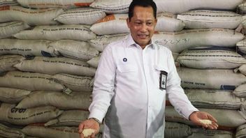 ASN、TNI、ポリに米を配るのが難しいブログ、ブワスはスリ・ムリヤニに助けを求めた