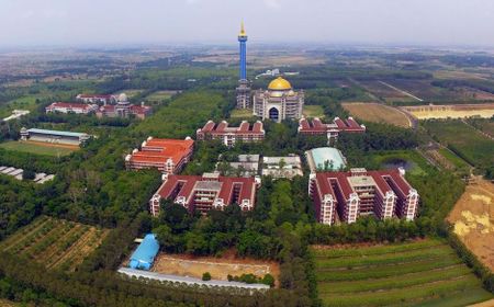 Panji Gumilang dan Pondok Pesantren Al Zaytun yang Kontroversial