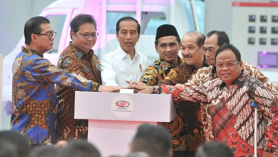 Memori Mobil Esemka: Kendaraan Politik yang Melejitkan Nama Jokowi