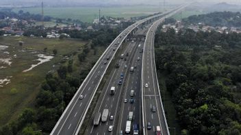 Christmas Holidays After, A Total Of 135,039 Vehicles Return To Jabotabek Via Trans Java Toll Road