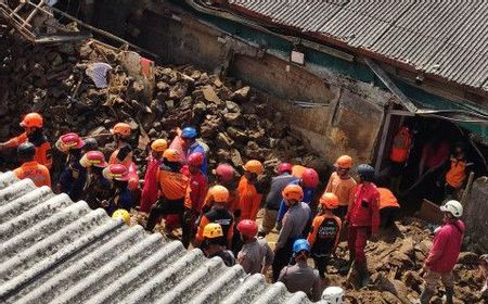 Satu Orang Korban Longsor Cijeruk Bogor Masih dalam Pencarian Petugas Gabungan