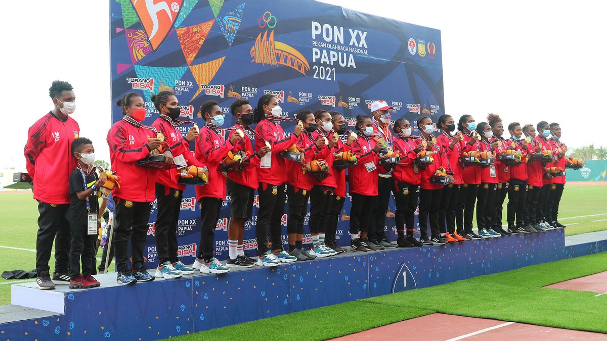 Gol Indah Liza Armanita Bawa Papua Sabet Emas Sepak Bola Putri PON XX