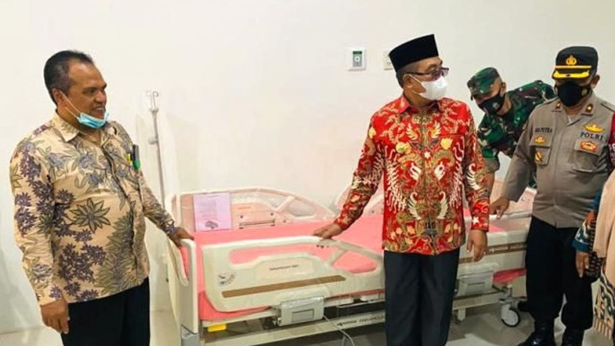 West Aceh Regent Bans Meulaboh Hospital From Using Imported Beds For Patients