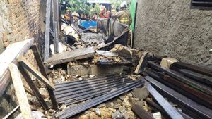Rumah di Pinang Ranti Terbakar karena Bocah Main Korek Api