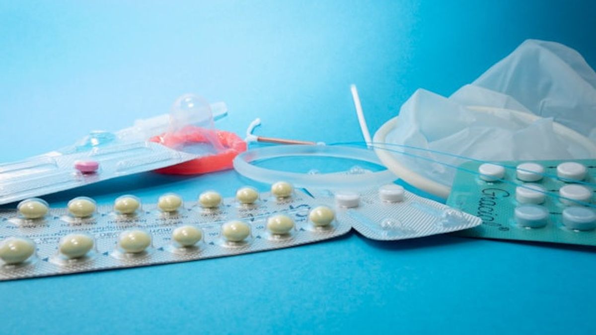 Health Law Controversy: Policy on Providing Contraceptives for Teenagers is Prone to Misinterpretation