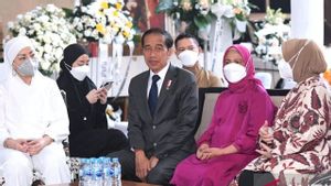 Takziah ke Rumah Duka, Jokowi: Pak Tjahjo Kumolo adalah Pribadi yang Tenang dan Sederhana