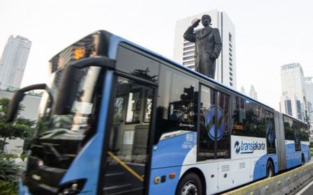 Transjakarta Sesuaikan Pola Operasional Mulai Hari Ini