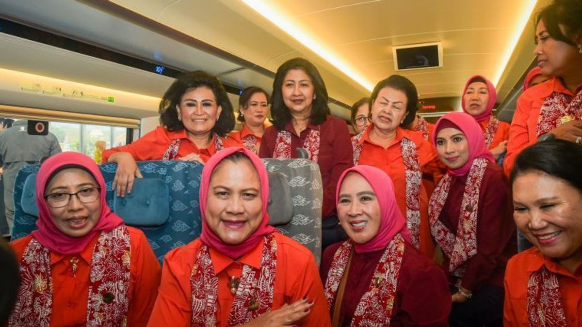 Iriana Jokowi: Taking Action I Can't Feel It, 27 Minutes Until Bandung