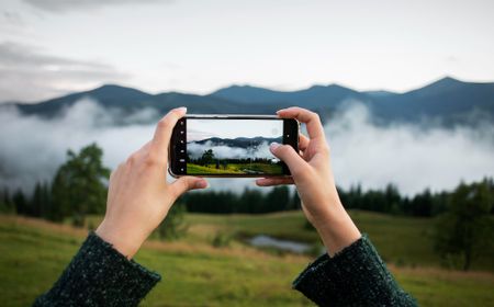 9 Hp Kamera Bagus 2025, Support untuk Content Creator dan Fotografi Profesional