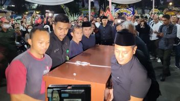 The Body Arrives At The Funeral Home, Minister Of Environment And Forestry: Mr. Sarwono Is One Of The Best Sons Of The Nation