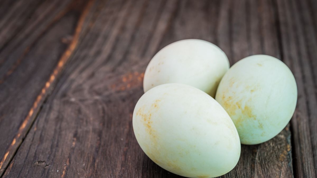 Comparison Of The Nutrition Content Of Duck And Chicken Eggs, Which Is Better?