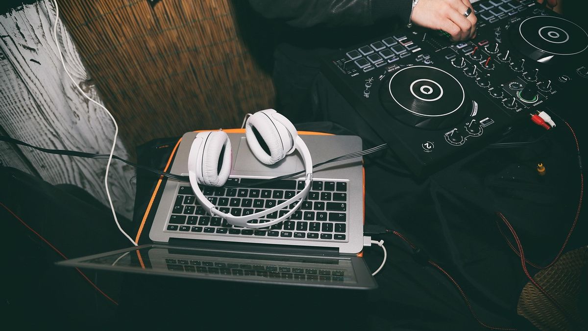 rame : Pourquoi votre ordinateur portable n’a pas de son? Pourquoi vos ordinateurs n’ont pas de son? Pourquoi vos ordinateurs portables ne sont-ils pas en train de parler? Pourquoi vos causes et comment les gérer? Pourquoi les problèmes sont-ils pris en charge? Pourquoi votre ordinateur n’a pas de son? Pourquoi votre ordinateur portable n’a pas de son? Pourquoi vos raisons et comment les gérer?