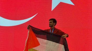 パレスチナの国旗を振る行動 連盟、トルコのアスリートを調査:あなたは私の肩書きを取ることができます