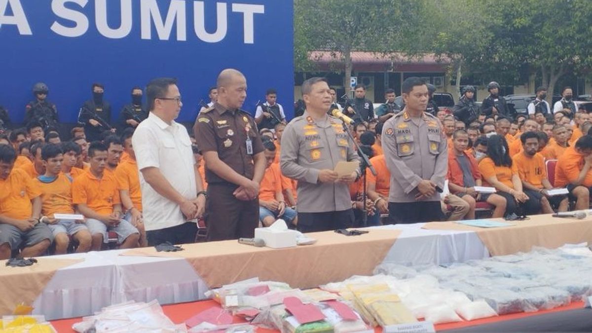 北苏门答腊地区警察在22天内逮捕了1,058名毒品肇事者