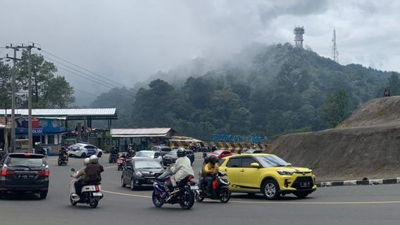 Libur Natal dan Tahun Baru: Bus Dilarang Melintas di Jalur Alternatif Puncak Bogor