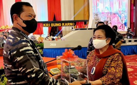 Di Depan Laksamana Yudo, Megawati Kasih Nama KRI Bung Karno untuk Kapal Korvet TNI AL